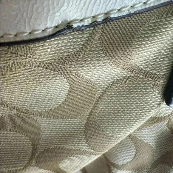 Coach Devin Light Beige Khaki Ivory satchel Handbag Purse. - Picture 9 of 13